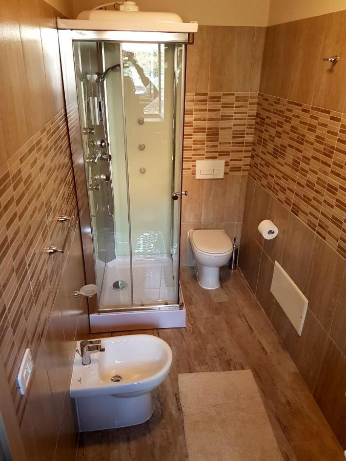 Il Vicoletto Bed & Breakfast Frascineto Eksteriør bilde