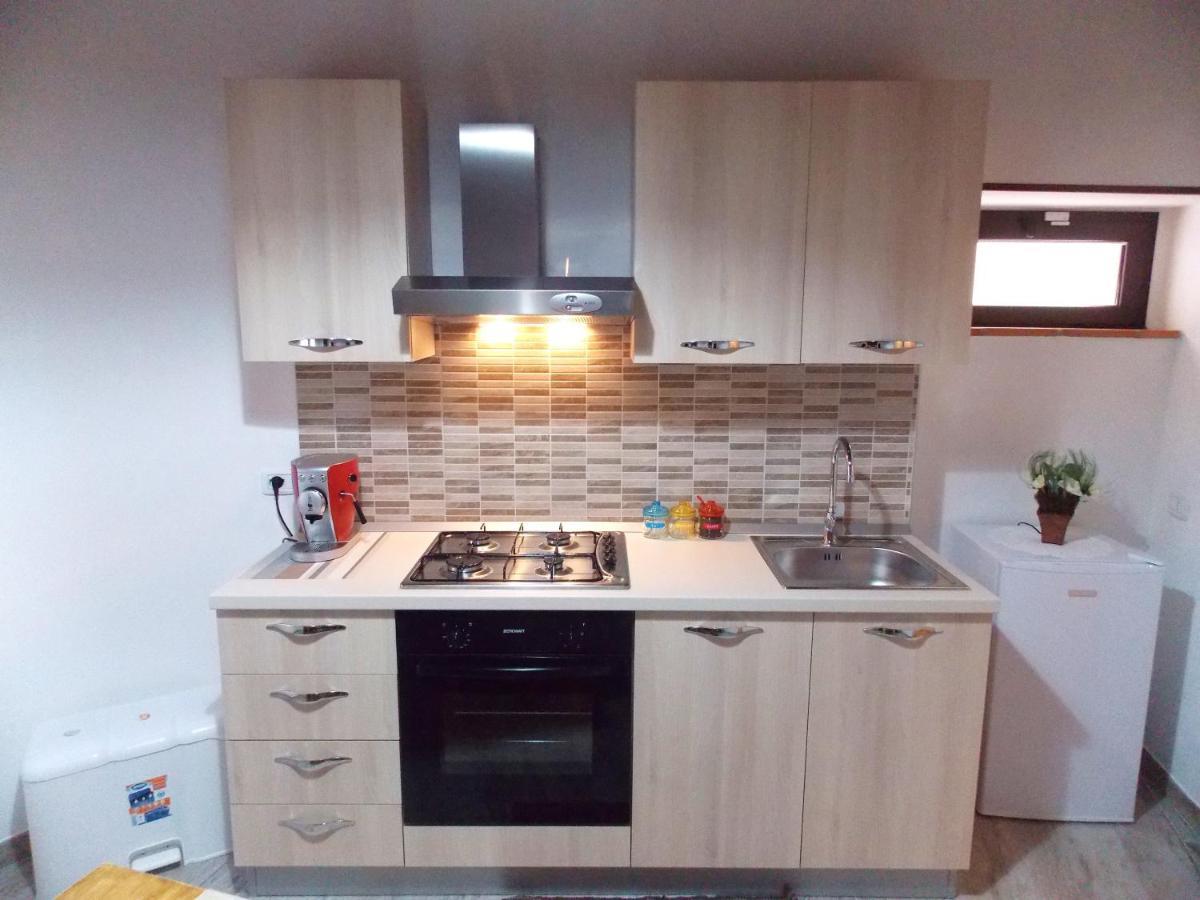 Il Vicoletto Bed & Breakfast Frascineto Eksteriør bilde